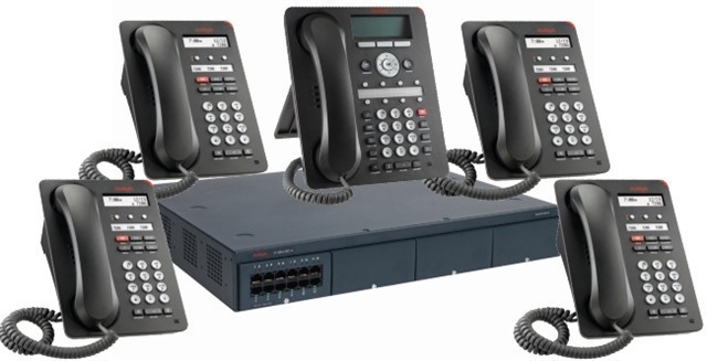 Call Centrix|Avaya IP Office 500V2 5 usuarios con 4 lineas SIP